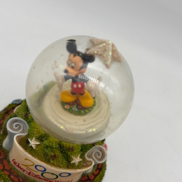 Disney Parks Walt Disney World 2000 Mickey Mouse Mini Snow Globe Missing Water - Picture 6 of 10